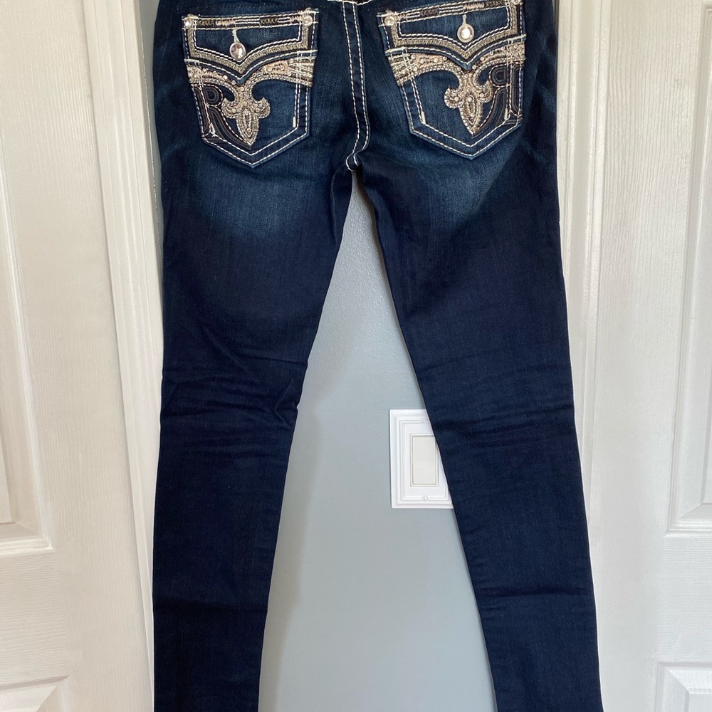 Skinny rock revivals